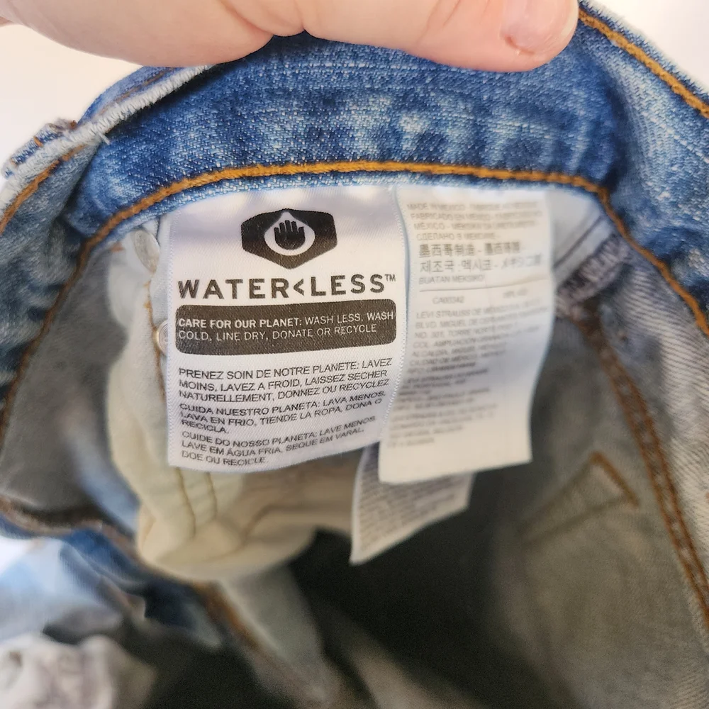 Levi's 569 Light Blue Loose Straight Men's Jeans |  Distressed | 36/34